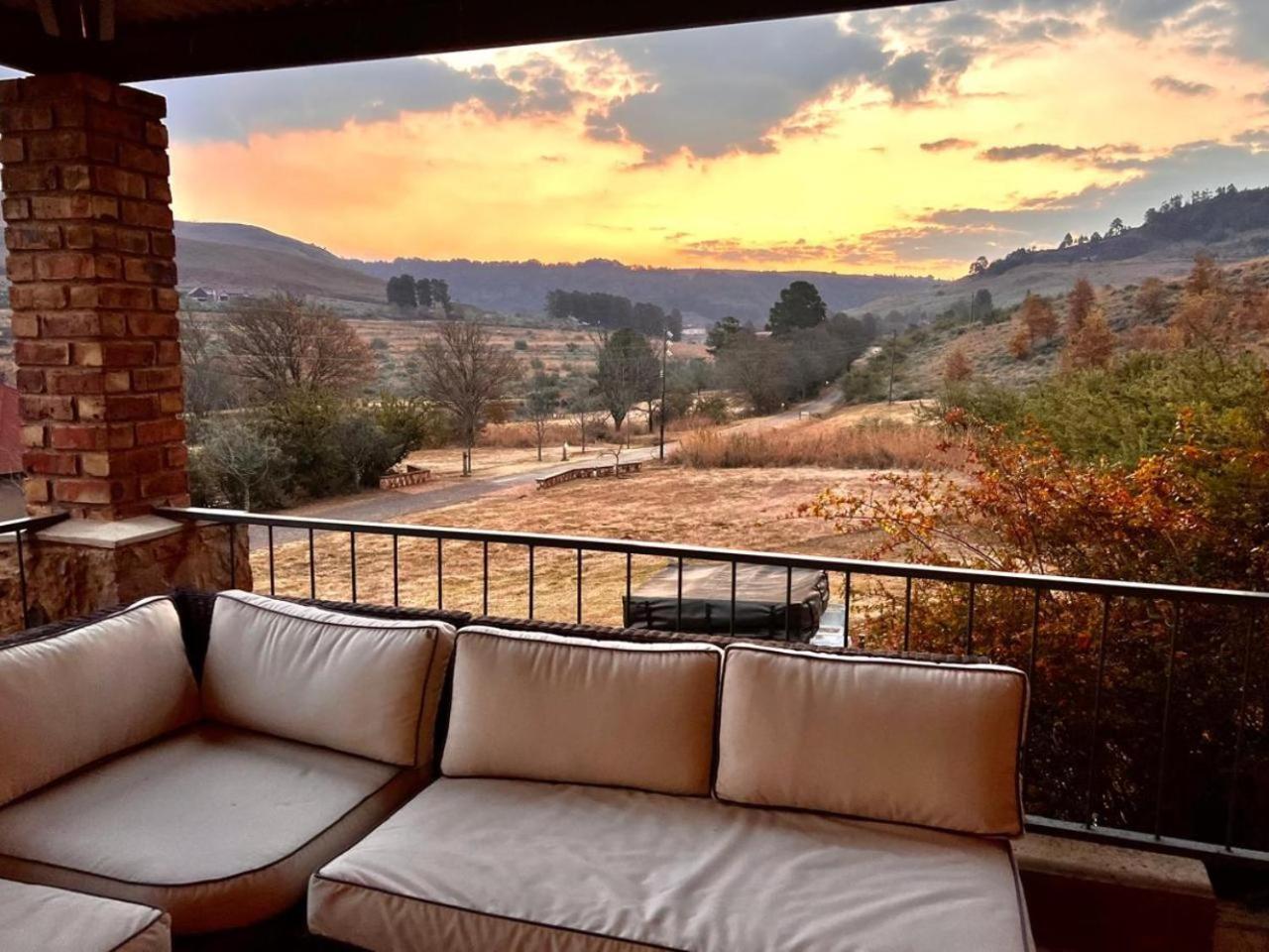 Stone Creek Mountain Lodge دولستروم المظهر الخارجي الصورة